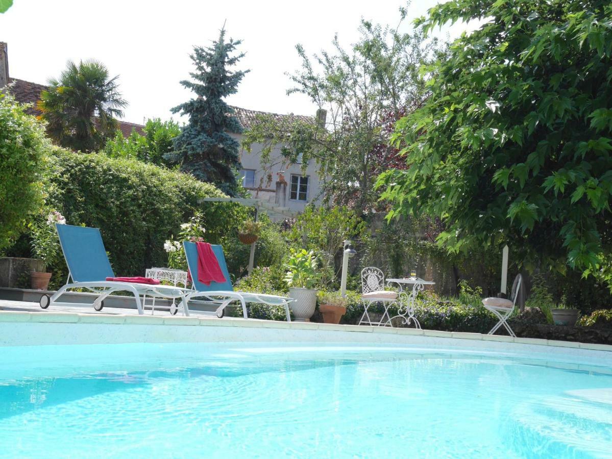 L'Arbre D'Ange Bed & Breakfast Montmorillon Eksteriør bilde