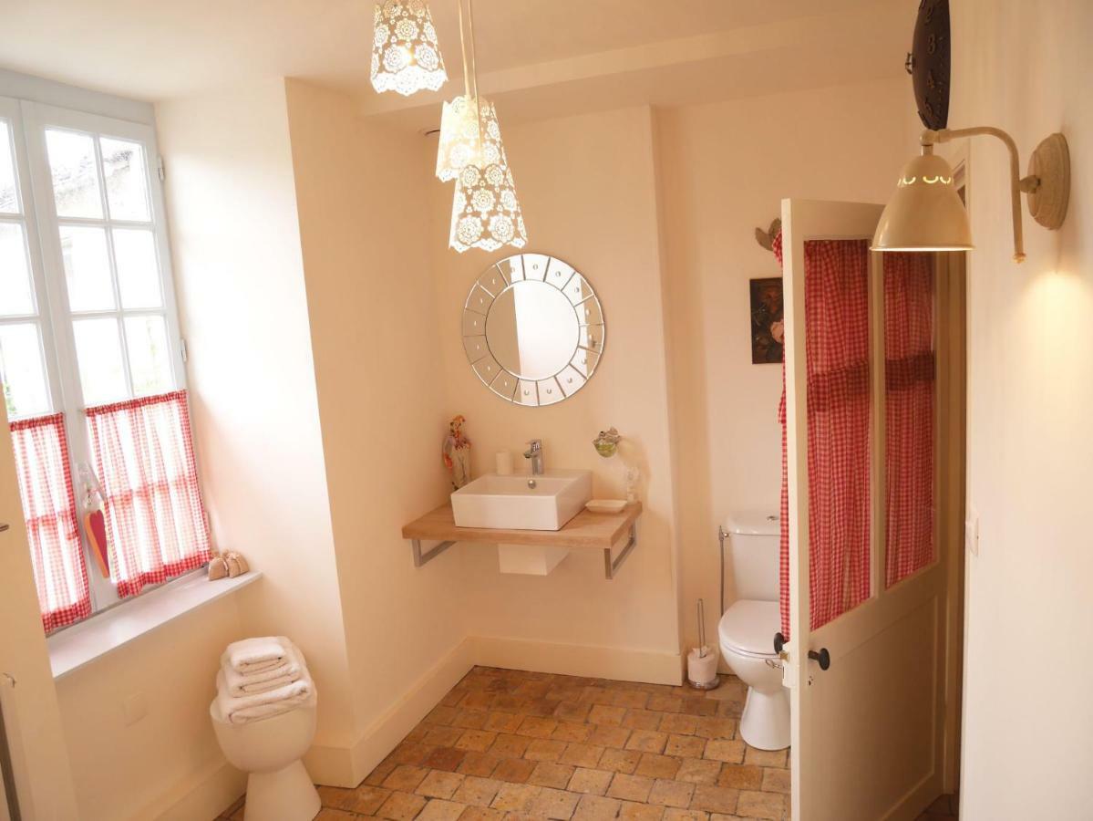 L'Arbre D'Ange Bed & Breakfast Montmorillon Eksteriør bilde