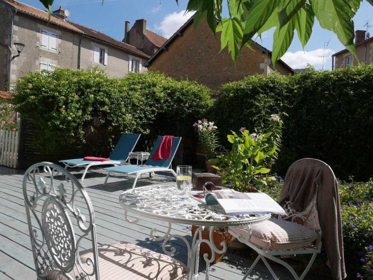 L'Arbre D'Ange Bed & Breakfast Montmorillon Eksteriør bilde